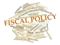 Política Fiscal a Futuro: Abordando Crecimiento y Bienestar  Económico a la Vez