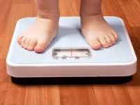Más allá de la dieta y el ejercicio: uso de antibióticos y obesidad en adolescentes y niños