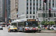 Política de transporte urbano óptima en Chicago